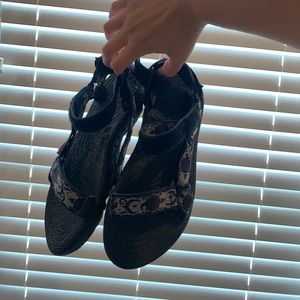 Women’s Teva Sandals sz 9